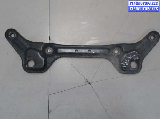 купить Кронштейн КПП на Mercedes C W204 2006-2015