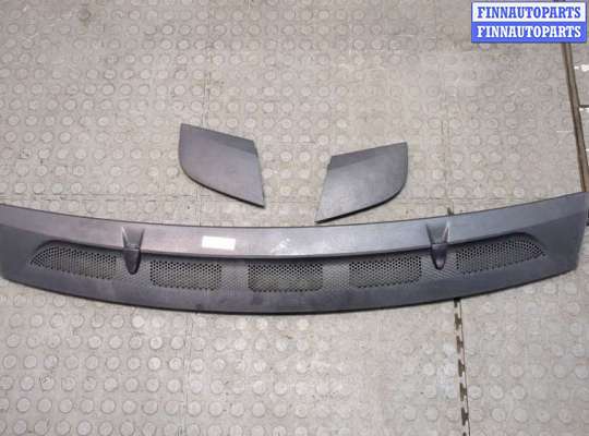 Жабо под дворники (дождевик) MB1579580 на Mercedes B W245 2005-2011