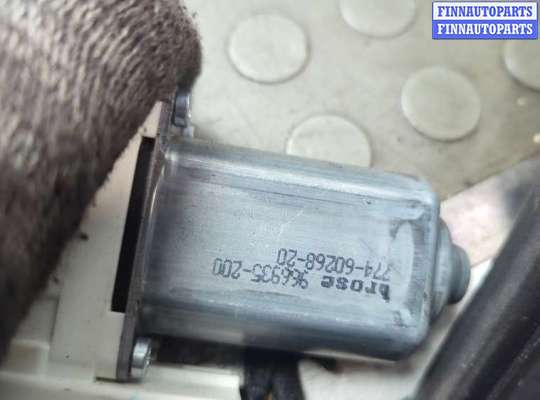 Стеклоподъемник электрический на Audi A6 (C6)