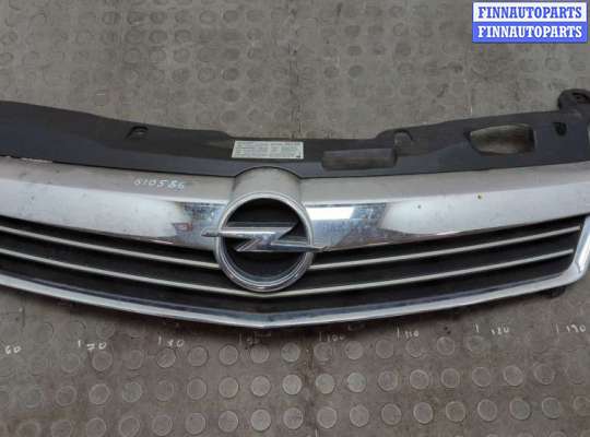 купить Решетка радиатора на Opel Astra H 2004-2010
