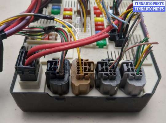 купить Блок предохранителей на Renault Megane 3 2009-2016