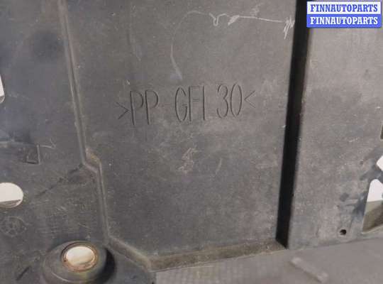 купить Рамка передняя (телевизор) на Renault Scenic 2009-2012