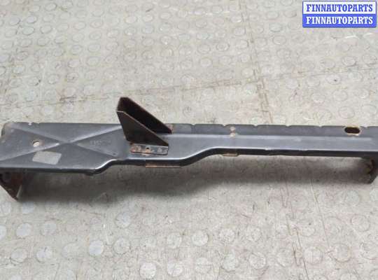 купить Кронштейн радиатора на Ford Explorer 2001-2006