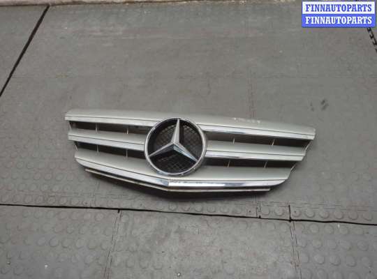Решетка радиатора MB1682337 на Mercedes B W245 2005-2011