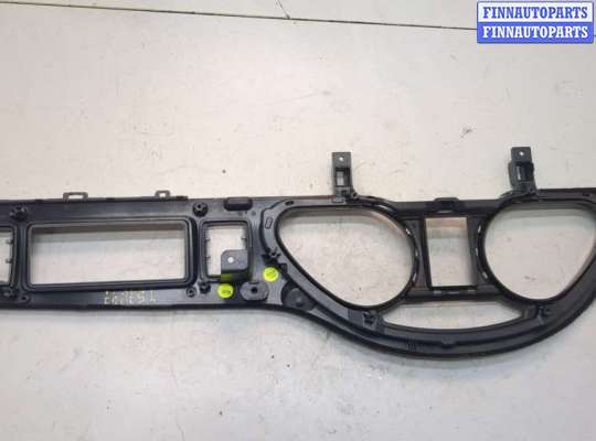 купить Рамка под щиток приборов на Audi Q7 2005-2015