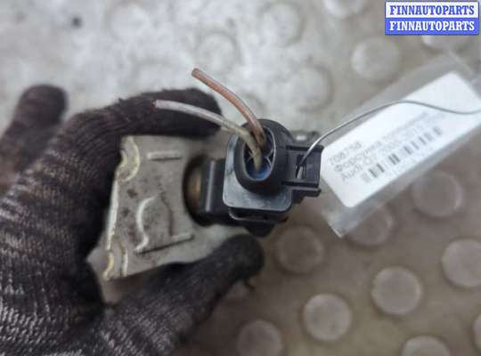 купить Форсунка топливная на Audi Q7 2005-2015