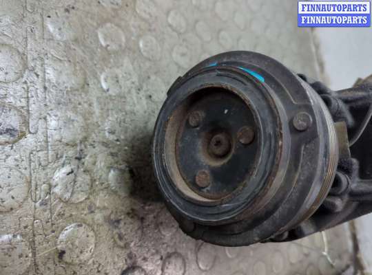 Компрессор кондиционера на BMW X5 (E53)