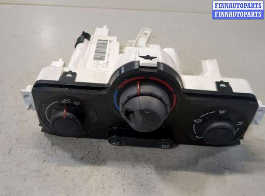 купить Переключатель отопителя (печки) на Renault Scenic 2003-2009