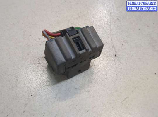 Группа контактная FO1878639 на Ford Focus 1 1998-2004