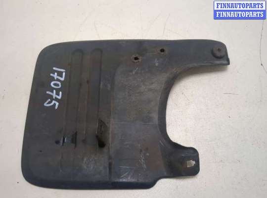 Брызговик TT886876 на Toyota Sequoia 2000-2008