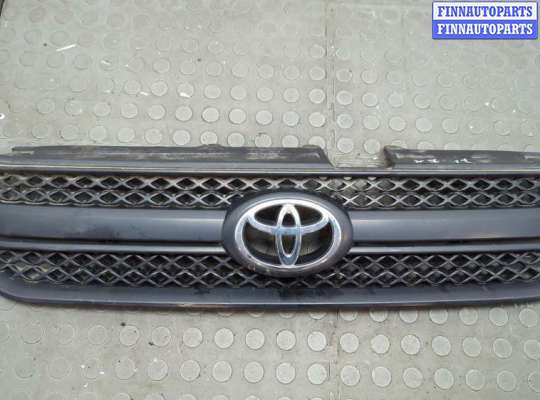 купить Решетка радиатора на Toyota RAV 4 2000-2005
