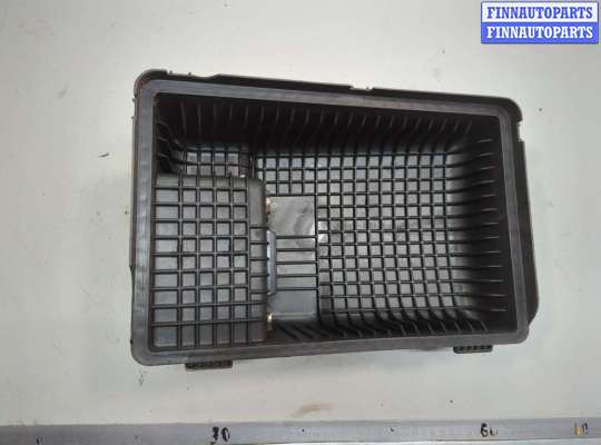 купить Корпус воздушного фильтра на Mitsubishi Pajero / Montero 2000-2006