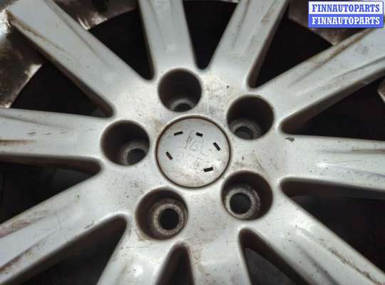 купить Колпачок литого диска на Toyota Avensis 3 2008-2018