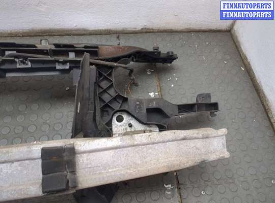 купить Рамка передняя (телевизор) на Renault Megane 2 2002-2009