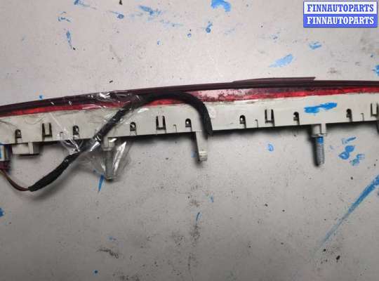 купить Фонарь дополнительный (стоп-сигнал) на Mercedes CLK W209 2002-2010