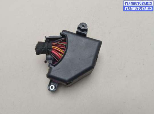 купить Блок предохранителей на Volkswagen Passat 6 2005-2010