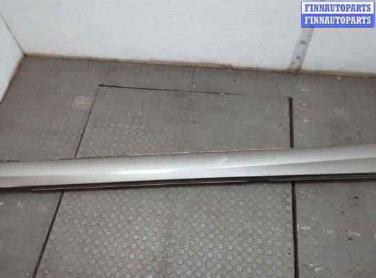 Накладка на порог MB1648502 на Mercedes C W203 2000-2008