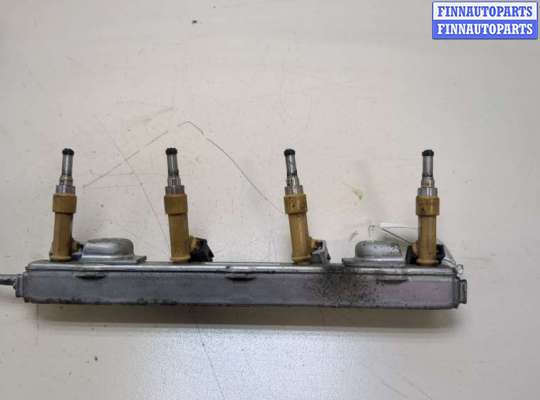 купить Форсунка топливная на Toyota Auris E15 2006-2012