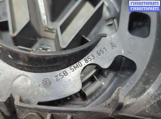 купить Решетка радиатора на Volkswagen Golf Plus