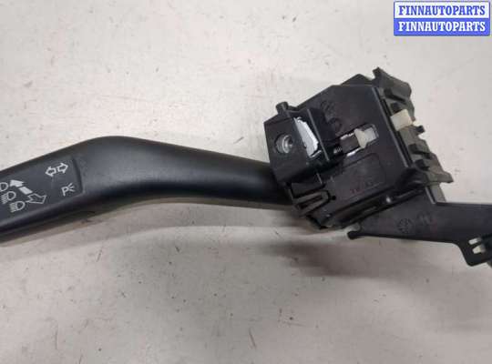 купить Переключатель поворотов на Volkswagen Jetta 5 2004-2010