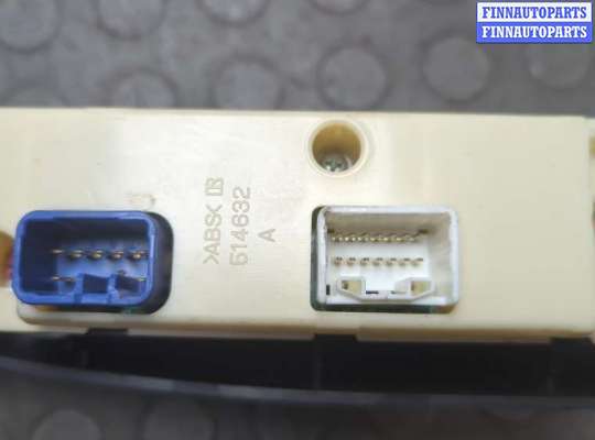 Блок управления стеклоподъёмниками на Hummer H3