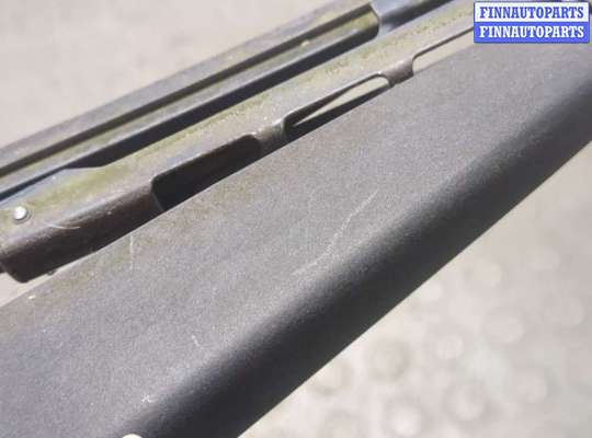 купить Щеткодержатель на Volvo V50 2004-2012