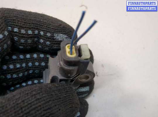 купить Датчик удара на Mercedes C W205 2014-2023