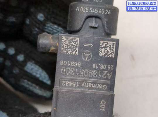 купить Датчик удара на Mercedes C W205 2014-2023