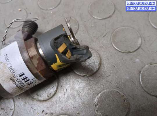 купить Форсунка топливная на Hyundai Trajet 1999-2008