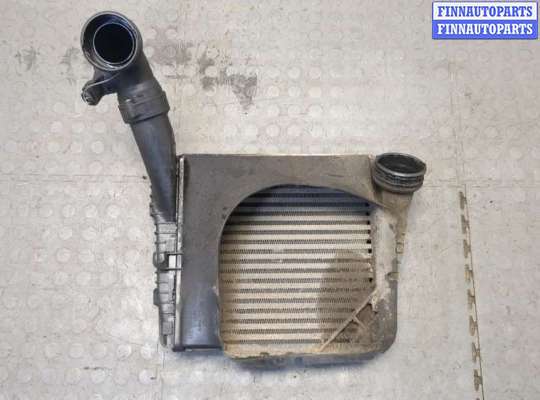 Радиатор интеркулера VG2753271 на Volkswagen Touareg 2002-2007