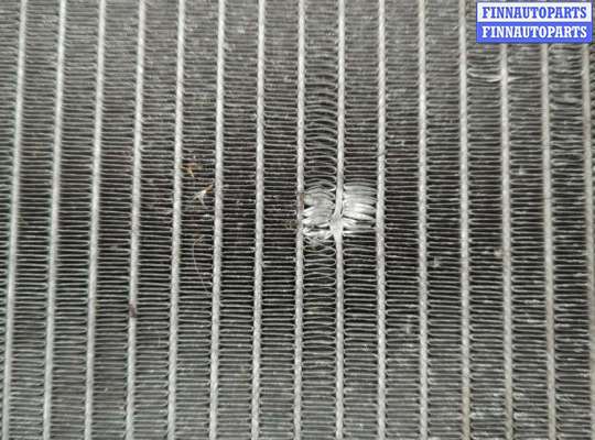 Радиатор основной на Peugeot 308 I (T7)