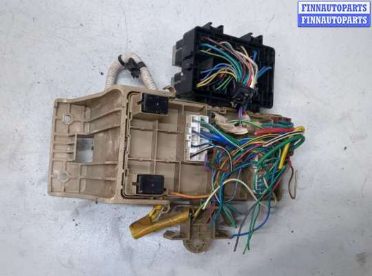 купить Блок предохранителей на Subaru Legacy Outback (B13) 2003-2009