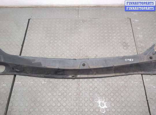 купить Жабо под дворники (дождевик) на Dacia Logan 2016-2020