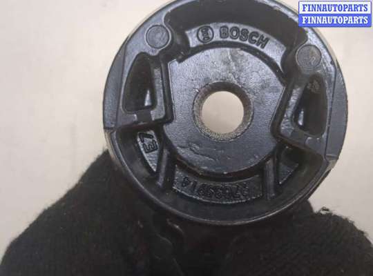 купить Щеткодержатель на Citroen C4 Picasso 2013-2018