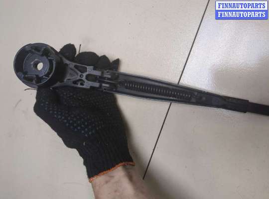 купить Щеткодержатель на Citroen C4 Picasso 2013-2018