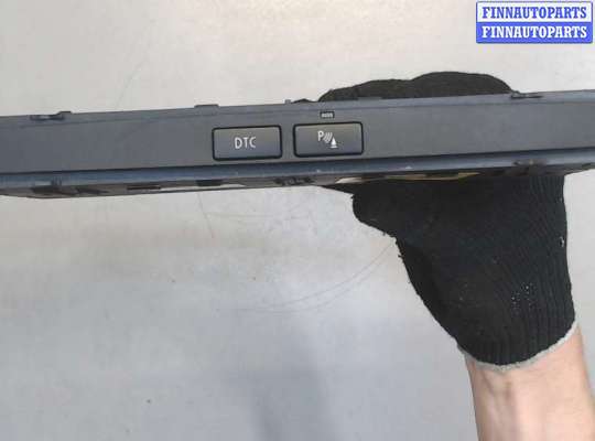 купить Кнопка парктроника на BMW 5 E60 2003-2010