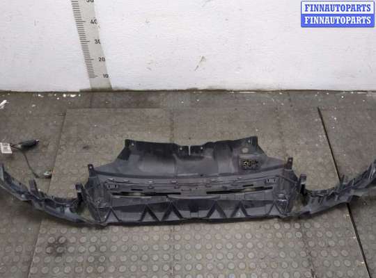 купить Накладка замка капота на Ford Focus 3 2011-2015