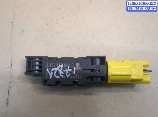 купить Датчик удара на Audi A8 (D3) 2002-2010