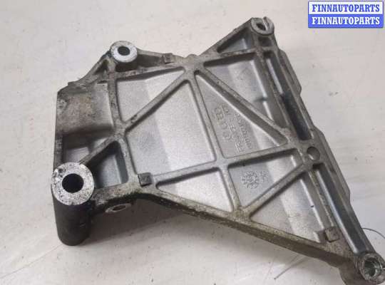 купить Кронштейн крепления генератора на Volkswagen Touareg 2002-2007