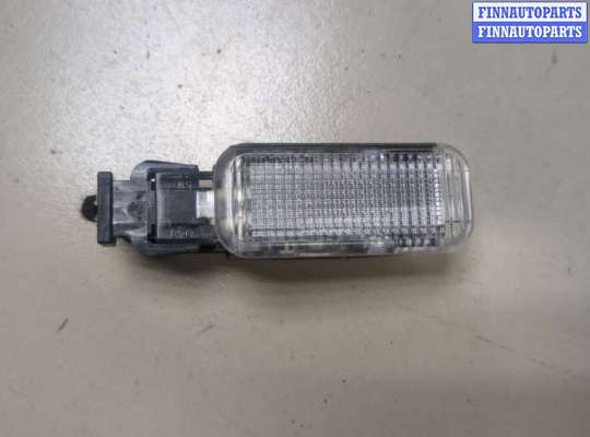 Фонарь салона (плафон) на Audi A3 (8V)