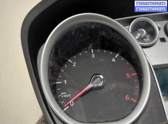 Щиток приборов на Ford Focus II
