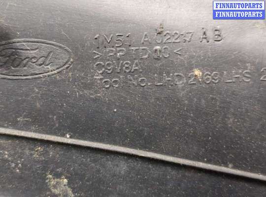 купить Жабо под дворники (дождевик) на Ford Focus 1 1998-2004