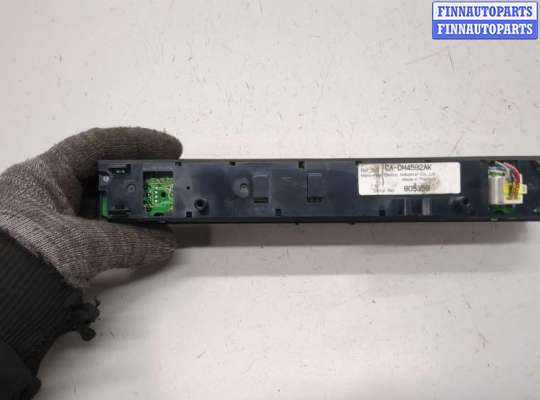 купить Дисплей компьютера (информационный) на Mazda 6 (GG) 2002-2007