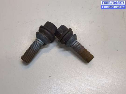 Болт колесный AU1621529 на Audi Q7 2005-2015