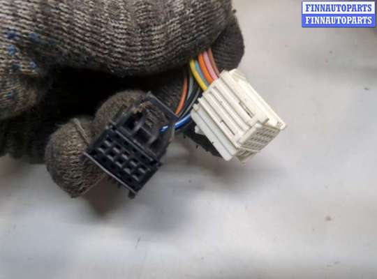 купить Зеркало боковое на Cadillac Escalade 3 2006-2014