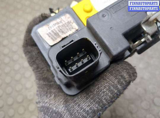 купить Замок двери на Volvo XC90 2002-2014