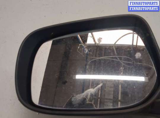 Зеркало боковое на Toyota Auris I (E150)