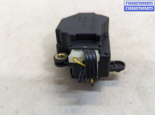 купить Электропривод заслонки отопителя на Volvo XC90 2002-2014