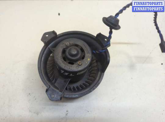 купить Двигатель отопителя (моторчик печки) на Chrysler Voyager 2000-2007