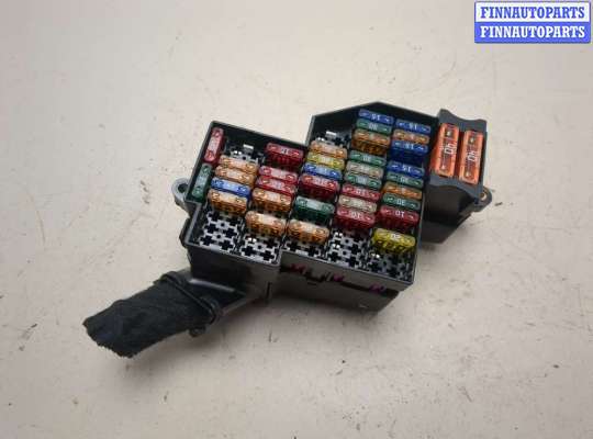 купить Блок предохранителей на Volkswagen Touareg 2006-2010
